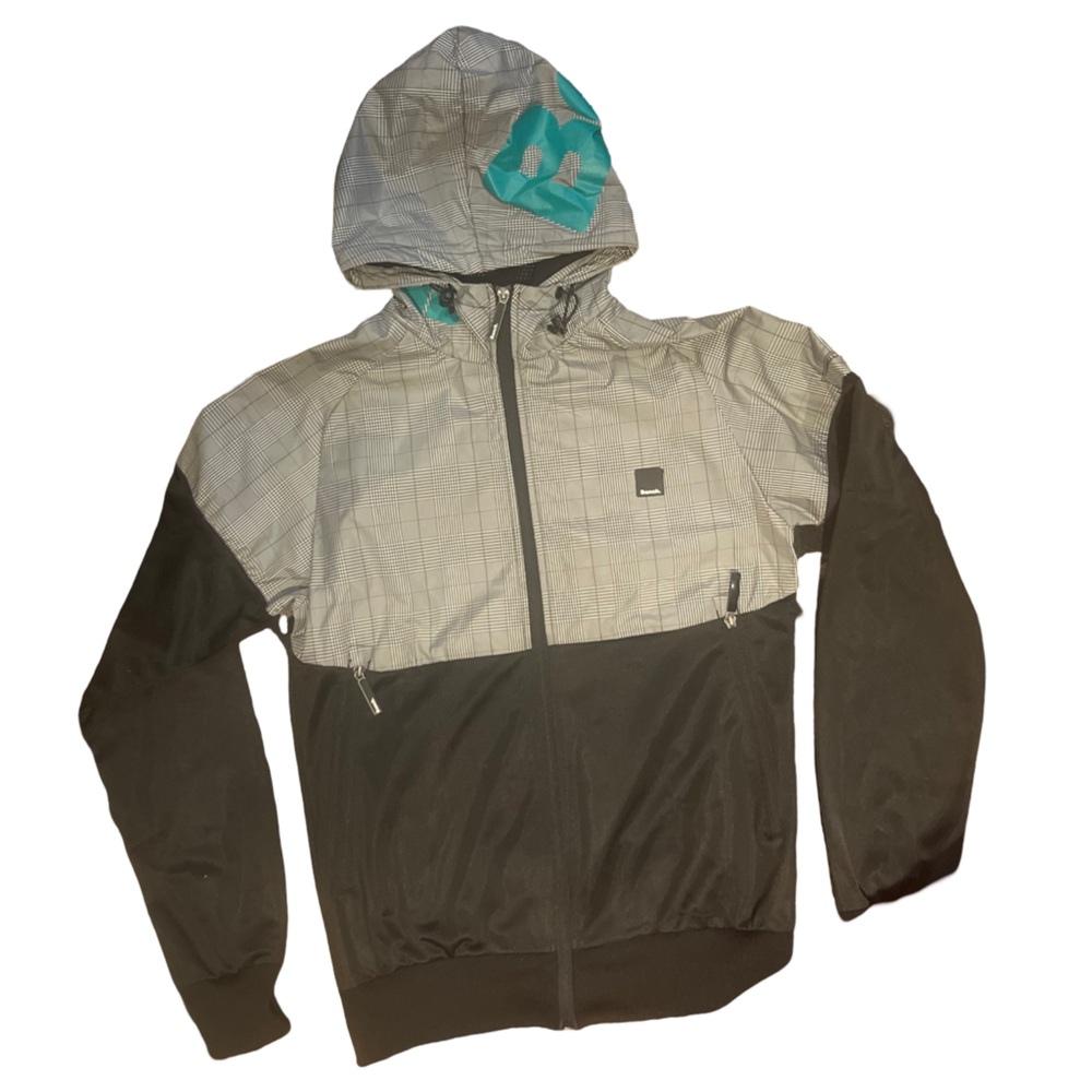 Bench zip up hooded jacket size Small